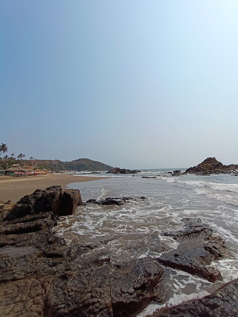 Vagator Beach Cross - Vagator Beach Cross HPXM+R2W, Bardez, Anjuna, Goa, India