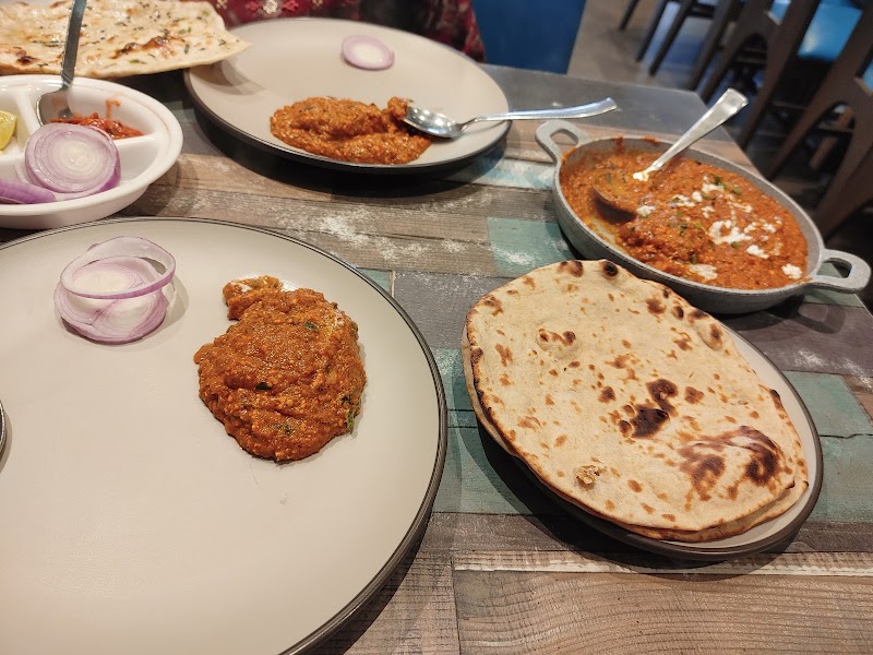 Rasoi Veg Inn. - Rasoi Veg Inn. Shop Number 3 & 4, TRISHUL APARTMENT, A-WING, Chatrapati Shivaji Maharaj Rd, Kandivali, Hemu Colony, Bhagat Colony, Kandivali West, Mumbai, Maharashtra 400067, India