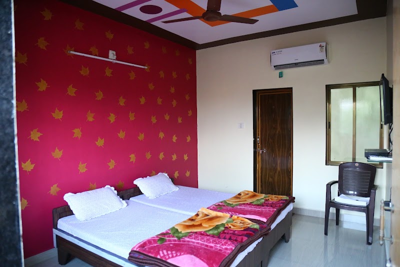 Hotel Triveni Darshan - Hotel Triveni Darshan, Triveni Sangam, Gita Mandir Road, Somnath, VCP6+22J, Ram Mandir Rd, Prabhas Patan, Gujarat 362268, India