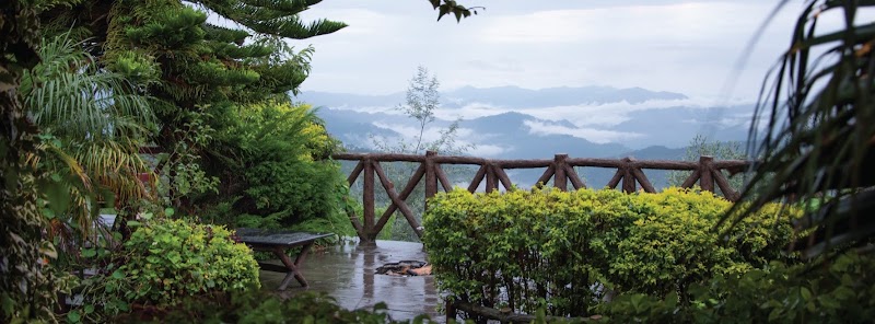 Mohan's Binsar Retreat - Mohan's Binsar Retreat, Kasar Devi, Road, Binsar, Mat, Uttarakhand 263601, India