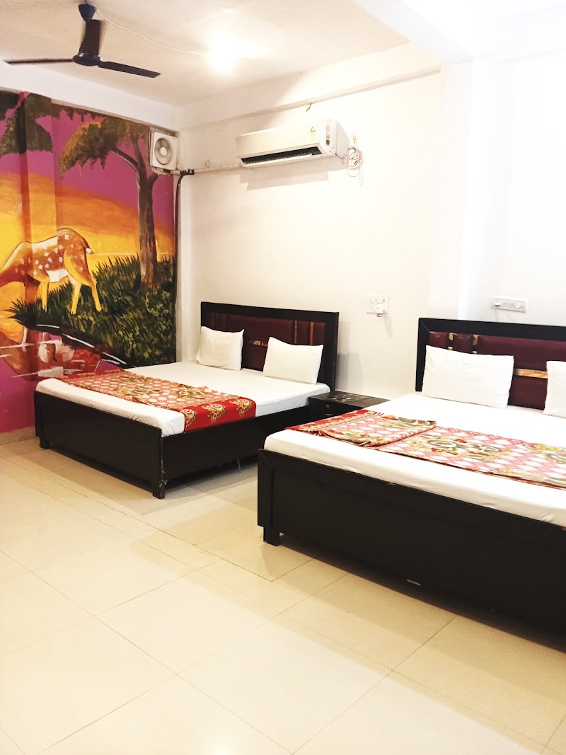 Shree ram lalla guest house - Shree ram lalla guest house, Vvip road, Ram Mandir Rd, near international press club, Awas Vikas Colony, Ayodhya, Uttar Pradesh 224123, India