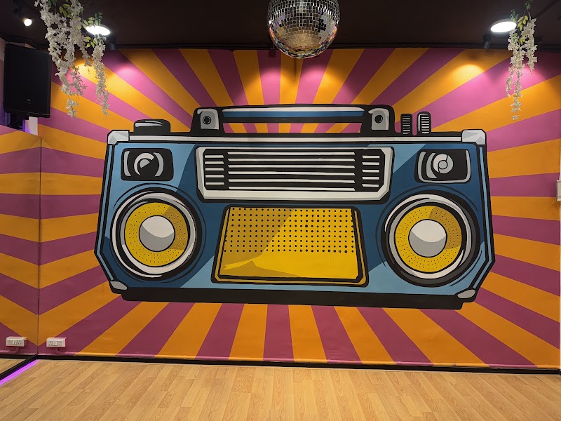 Raw Canvas Studio - Hatkesh - Raw Canvas Studio - Hatkesh, C-6, Hatkesh Udhog Nagar, Mira Road East, Thane, Mira Bhayandar, Maharashtra 401107, India