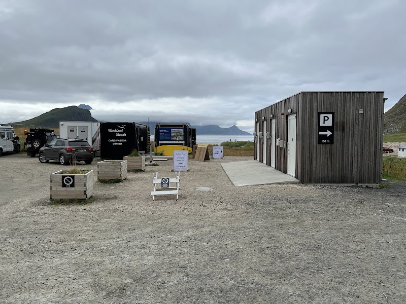 Haukland Beach Café - Haukland Beach Café, Uttakleivveien 72, 8370 Leknes, Norway