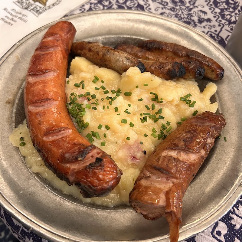 Nuernberger Bratwurst Gloeckl am Dom - Nuernberger Bratwurst Gloeckl am Dom Frauenplatz 9, 80331 München, Germany