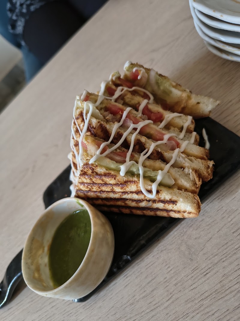 CAD M CAD B YOUNGER'S HUNGER - PURE VEG RESTAURANT - CAD M CAD B YOUNGER'S HUNGER - PURE VEG RESTAURANT Gurudwara Rd, New Deepak Nagar, Guru Nanak Nagar, Durg, Bhilai, Chhattisgarh 491001, India