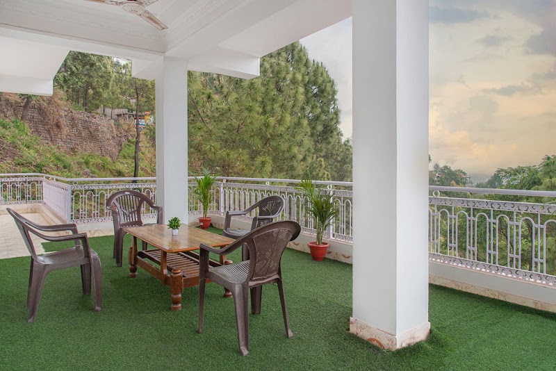 Pine Villa - Pine Villa 1/2, Tehsil, Sanwara, Kasauli, Himachal Pradesh 173204, India