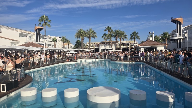 Ushuaïa Ibiza - Ushuaïa Ibiza Ctra. de Platja d'en Bossa, 10, 07817 Sant Jordi de ses Salines, Illes Balears, Spain