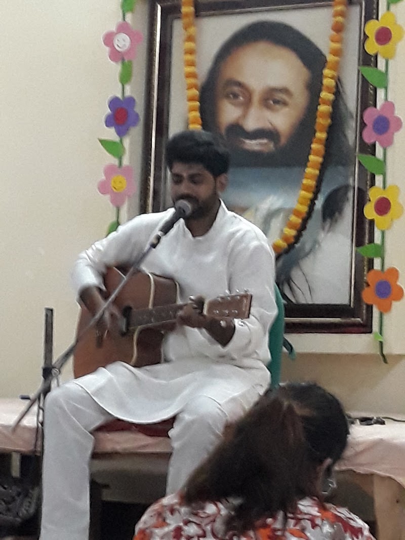 The Art Of Living Centre, Bhelupur,Varanasi - The Art Of Living Centre, Bhelupur,Varanasi B20/36A, Bhelupur Road, Harsh Hospital, Near Bhelupur Police Station, Bhelupur, Tilbhandeshwer, Bhelupur, Varanasi, Uttar Pradesh 221001, India