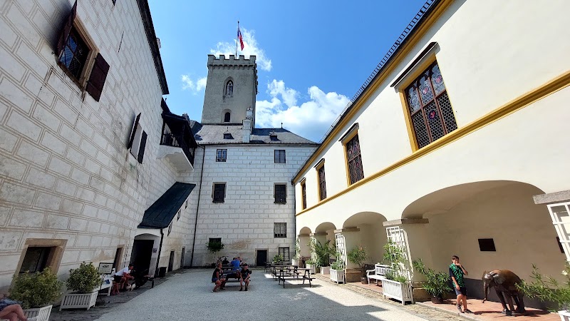 Rožmberk Castle - Rožmberk Castle, Státní hrad Rožmberk, 382 18 Rožmberk nad Vltavou, Czechia