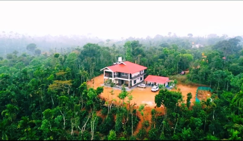 COFFEE HILLS HOMESTAY - COFFEE HILLS HOMESTAY 2jxf+68w, Kanachuru Estate, Karnataka 577132, India