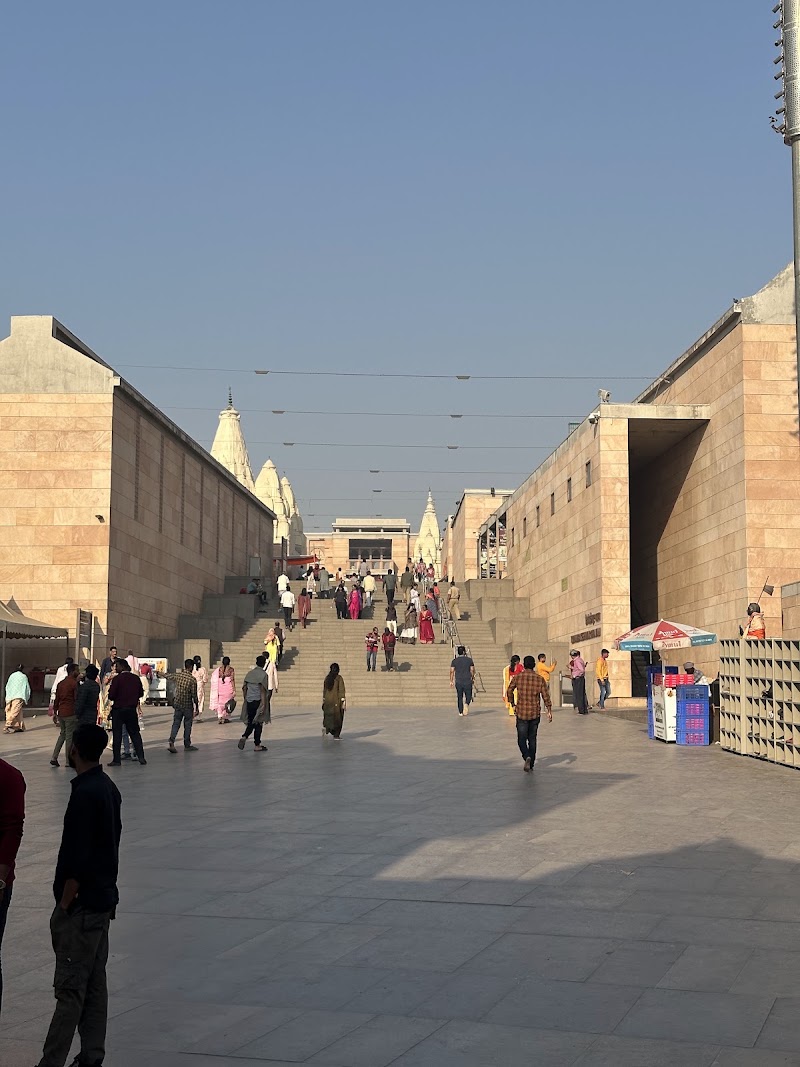 द्वार संख्या 01 - द्वार संख्या 01 8267+6FJ, Lahori Tola, Varanasi, Domari, Uttar Pradesh 221001, India