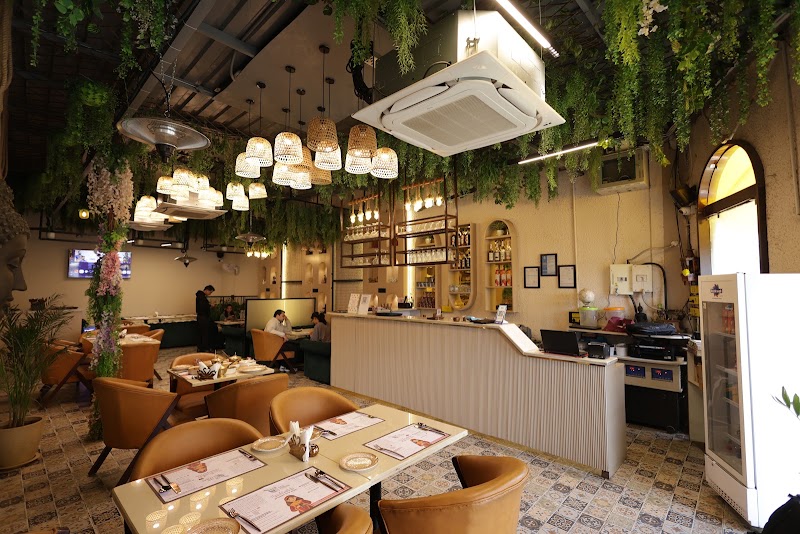 Soy And Curry - A fine family dining restaurant
