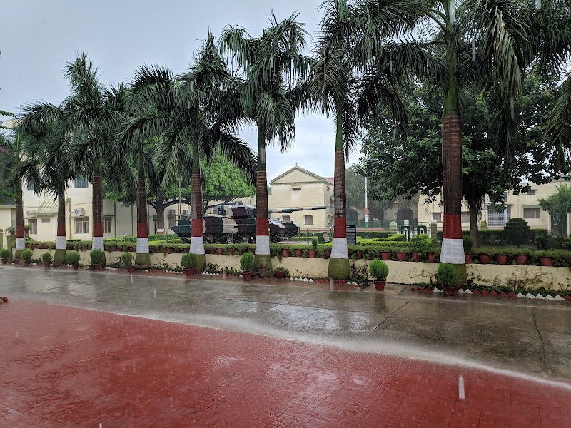 Boys’ High School And College - Boys’ High School And College, 4, Purushottam Das Tandon Marg, Vivek Vihar Colony, Civil Lines, Prayagraj, Uttar Pradesh 211002, India