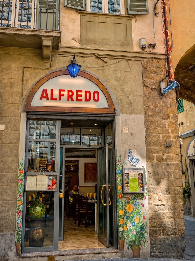 Trattoria Alfredo - Trattoria Alfredo Via dei Leoni, 14/r, 50122 Firenze FI, Italy