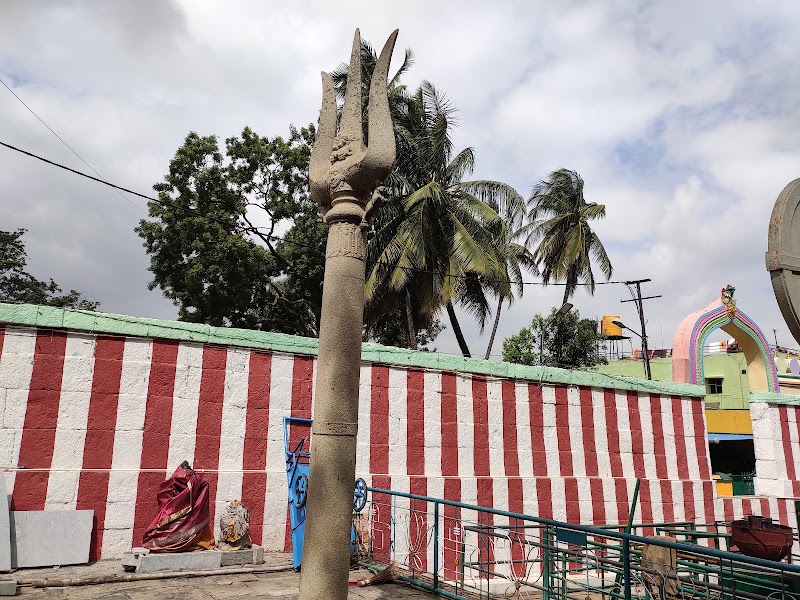 Shri Gavi Gangadhareshwara Swamy Temple - Shri Gavi Gangadhareshwara Swamy Temple WHX7+854, 5th Main Rd, Gavipuram Extention, Kempegowda Nagar, Bengaluru, Karnataka 560004, India