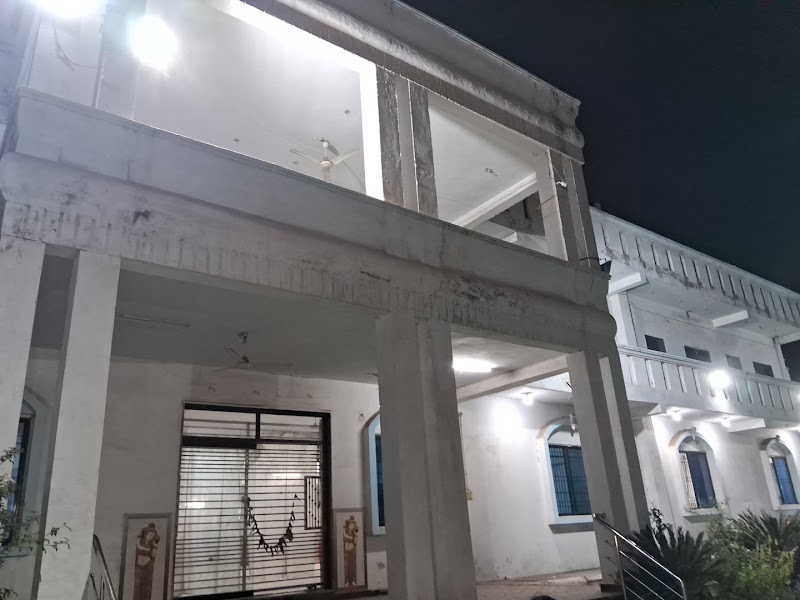 Haveli The Hookah Treat And Lounge - Haveli The Hookah Treat And Lounge, 6J46+VH8, Bhatagaon, Raipur, Chhattisgarh 492013, India