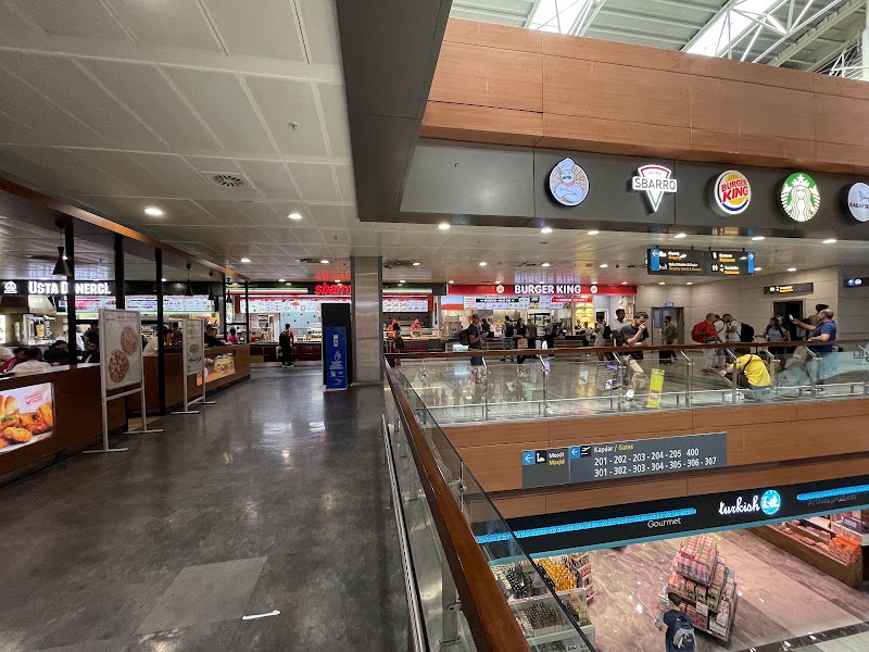 Sabiha Gökçen International Airport - Sabiha Gökçen International Airport Sanayi, 34906 Pendik/İstanbul, Türkiye