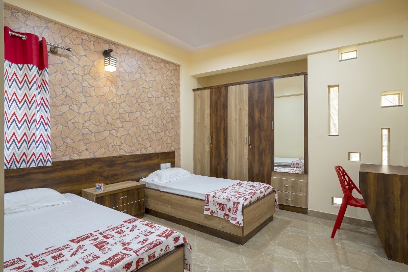 Your space Girls Hostel - Yelahanka Reva 2 - Your space Girls Hostel - Yelahanka Reva 2 No.18, Hobli Road, near Sri Venkateshwara Temple, Mookambika Nagar, Dwaraka Nagar, Hosakerehalli, Bengaluru, Karnataka 560085, India