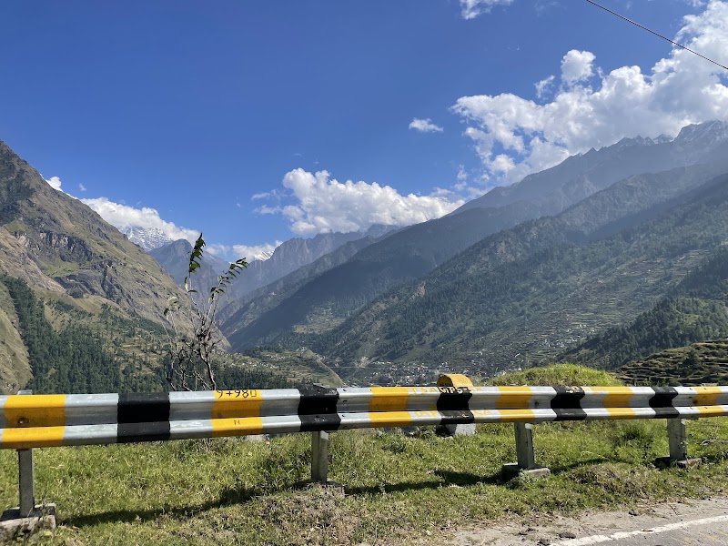 Nanda Devi Wildlife Sanctuary - Nanda Devi Wildlife Sanctuary, Nandadevi range, HHGH+2WV, Auli Rd, Joshimath Army Area, Joshimath, Uttarakhand 246443, India