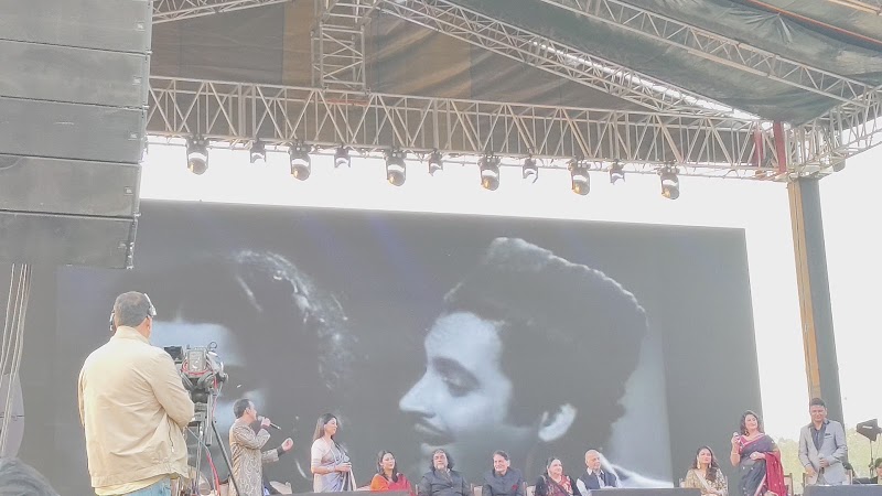 Jashn- e-Rekhta 2025 - Jashn- e-Rekhta 2025, H7R6+PR4, Block A, Ganga Vihar, Sarai Kale Khan, New Delhi, Delhi 110013, India