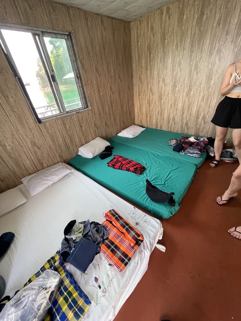 Krai Son Lake House - Krai Son Lake House, 3JH8+GQ4, รัช ช ประภา, Tambon Khao Phang, Amphoe Ban Ta Khun, Chang Wat Surat Thani 84230, Thailand