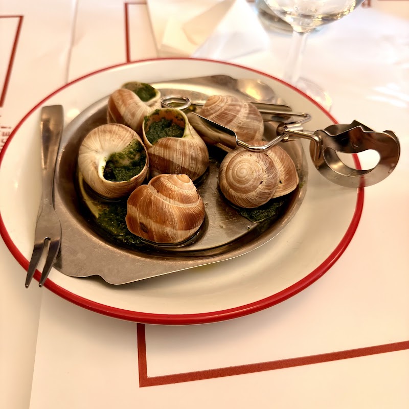 Bouillon République - Bouillon République 39 Bd du Temple, 75003 Paris, France