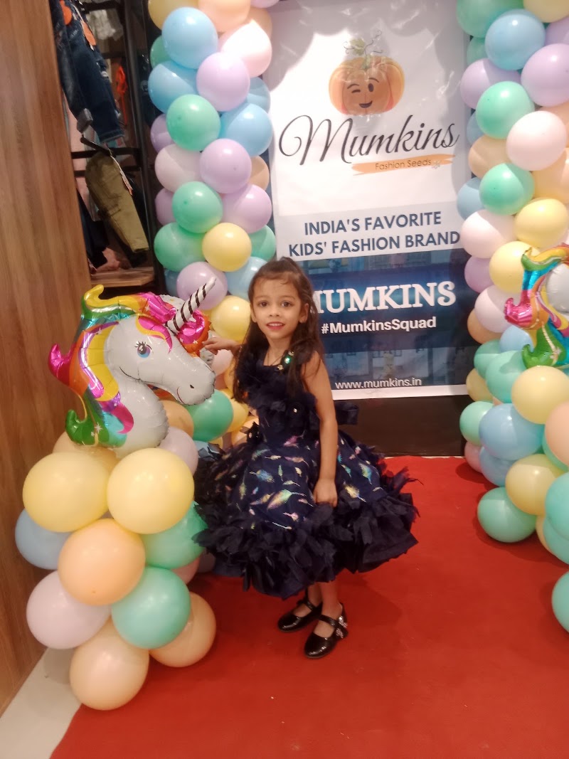 Mumkins Kids Wear - Mumkins Kids Wear opp. Anand Plaza, near Lake City Mall, Ayad, Kharakua, Udaipur, Rajasthan 313001, India