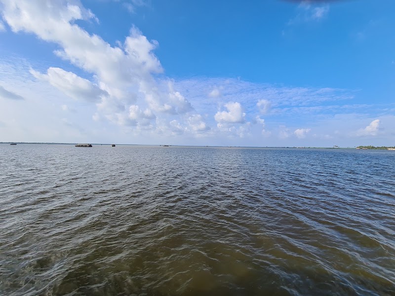 Vembanad Lake - Vembanad Lake, Kerala