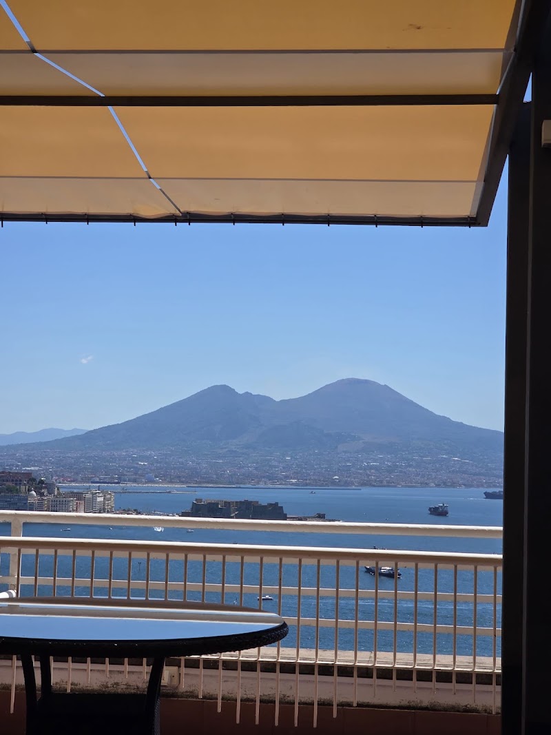 Paradisoblanco Restaurant - Paradisoblanco Restaurant Via Catullo, 13, 80122 Napoli NA, Italy