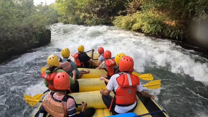 Khalwani River Rafting & Eco Tourism - Khalwani River Rafting & Eco Tourism VP98+HW2, Unnamed Road, Zer, Gujarat 393151, India
