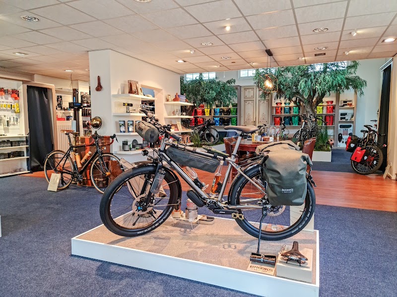 SAINT CHRISTOPHER Santos World Store - SAINT CHRISTOPHER Santos World Store, Hoofdstraat 47 D, 7213 CR Gorssel, Netherlands
