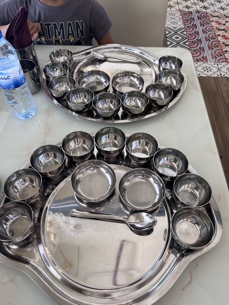 MANBHAVAN PREMIUM THALI RESTAURNT,AI KARAMA,DUBAI - MANBHAVAN PREMIUM THALI RESTAURNT,AI KARAMA,DUBAI AL HABAI BUILDING - SHOP NO.2 - SHEIKH ZAID ROAD - near CAKE WALK - Al Karama - Dubai - United Arab Emirates