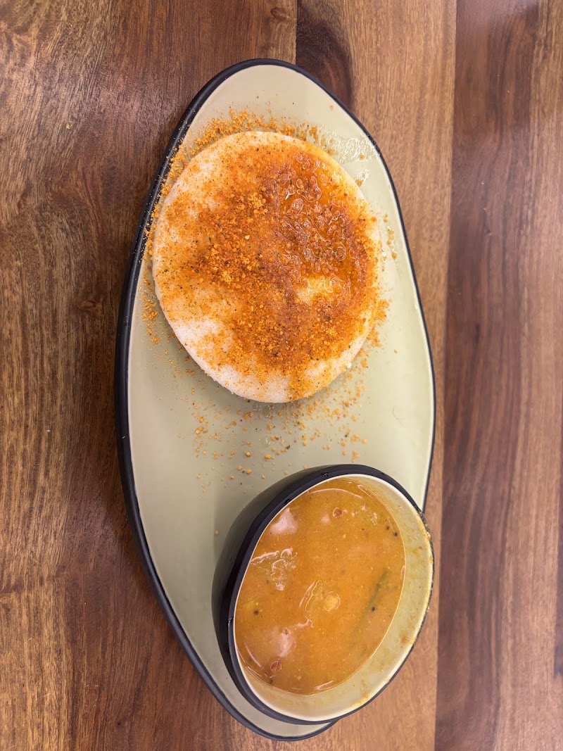 Shrivari Cafe - South Indian Restaurant - Shrivari Cafe - South Indian Restaurant 6/3, 101 & 102 Asha Dilpasand Imperial, Gate No. 4, High Court, South Tukoganj, Indore, Madhya Pradesh 452001, India
