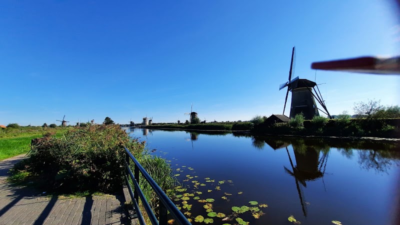 Alblasserdam - Alblasserdam 2952 AD Alblasserdam, Netherlands