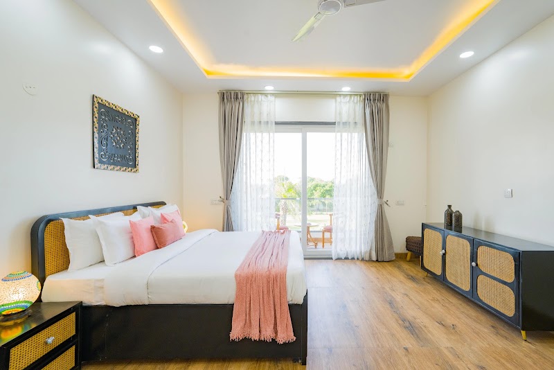 ELIVAAS AdhiVa Retreat - Luxury Villa in Delhi | 5 BHK Farmhouse with Private Pool - ELIVAAS AdhiVa Retreat - Luxury Villa in Delhi | 5 BHK Farmhouse with Private Pool Plot No: A-17, Uppal Farms, Bilaspur Kalan, Gurugram, Haryana 122413, India