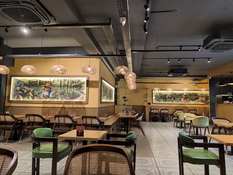 Big bean cafe - Big bean cafe 43/1 (Old No : 54 ). 2nd Main Road, 40th Cross Rd, 8th Block, Jayanagar, Bengaluru, Karnataka 560082, India