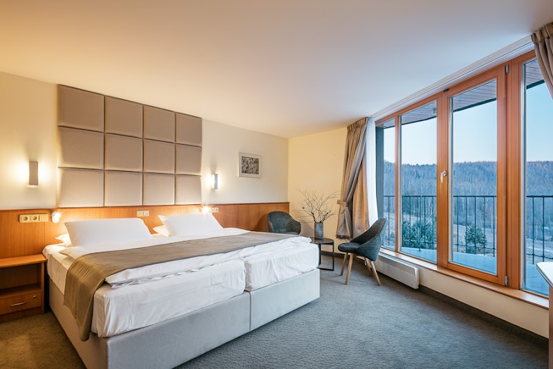 Ostrov Hotel (Eiland Hotel) - Ostrov Hotel (Eiland Hotel), Ostrov u Tisé 12, Ostrov, 403 36 Tisá, Czechia