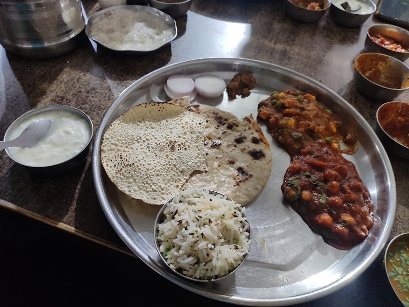 Angara Restaurant and Dining Hall - Angara Restaurant and Dining Hall Bhuvana Circle Bypass Chauraha, Pratap Nagar Road, Bhuwana, Rajasthan 313001, India