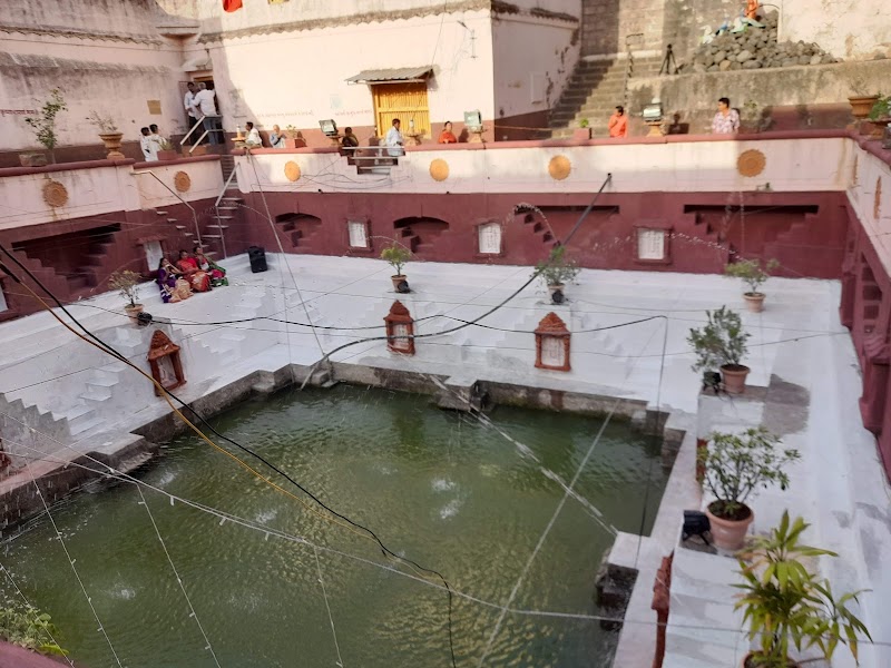 Damodar Kund - Damodar Kund, GFGP+7H5, Taleti Rd, Gujarat 362002, India