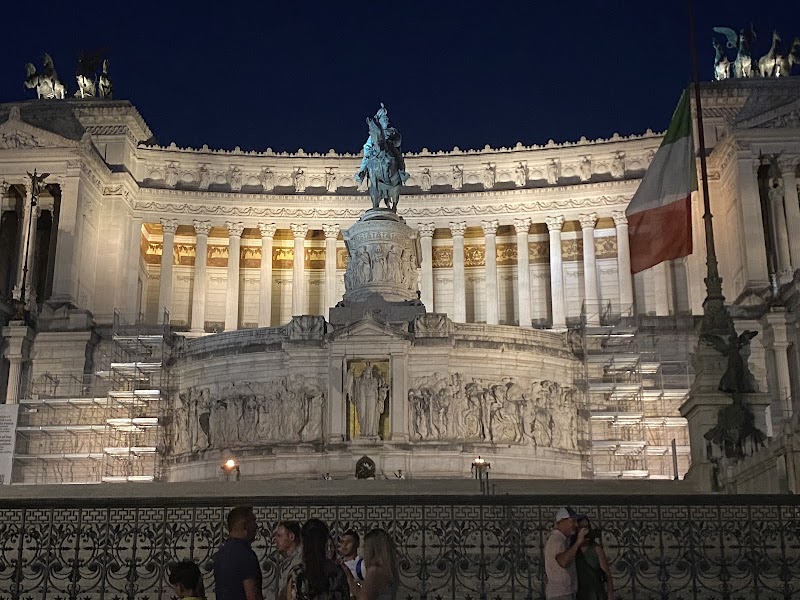 Wheel Tours Roma - Wheel Tours Roma, Via Urbana, 40, 00184 Roma RM, Italy