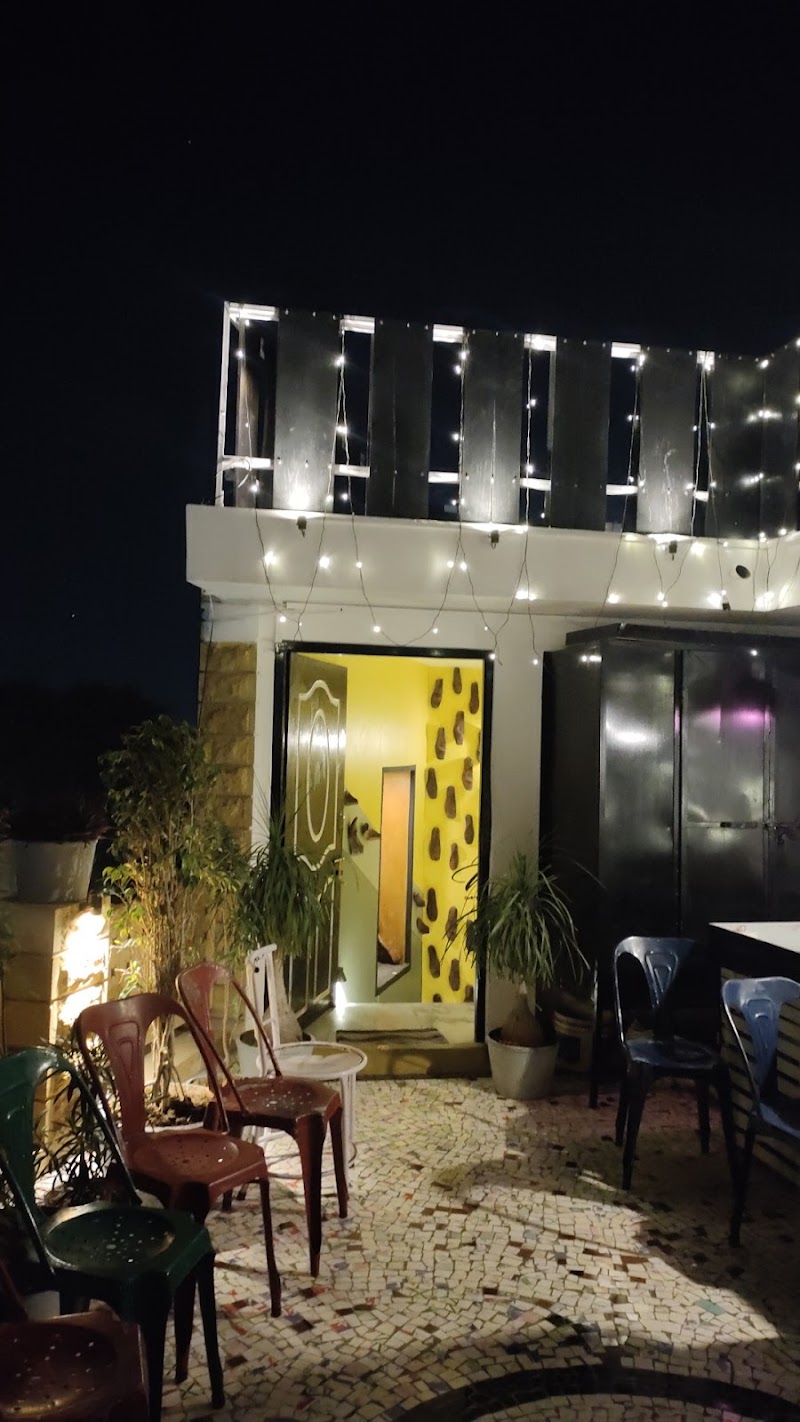 Musafir Cafe & Restaurant - Musafir Cafe & Restaurant The Hosteller, Fort Rd, Killi Khana, Sodagaran Mohalla, Jodhpur, Rajasthan 342001, India