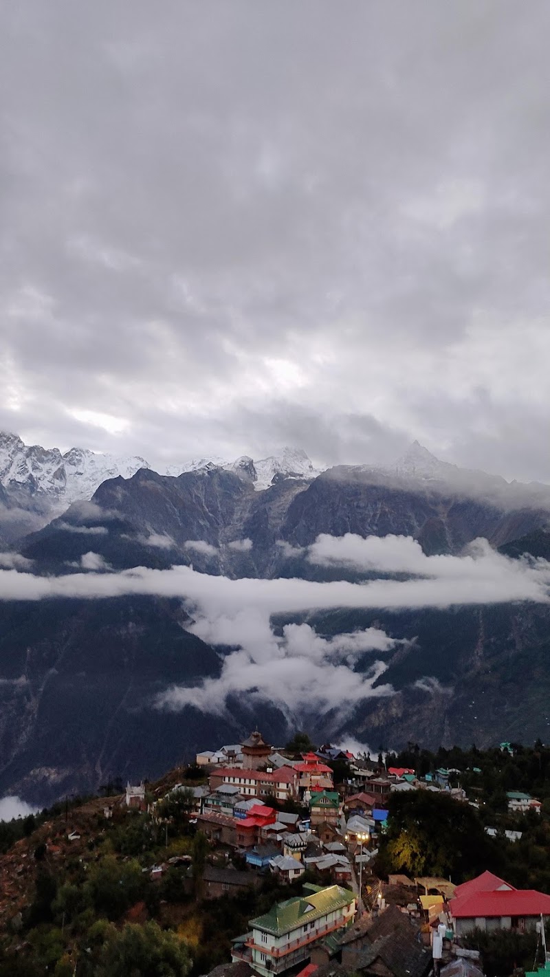 HPTDC Hotel The Kinner Kailash - HPTDC Hotel The Kinner Kailash G7J2+WFC, Kalpa, Saryo, Himachal Pradesh 172108, India