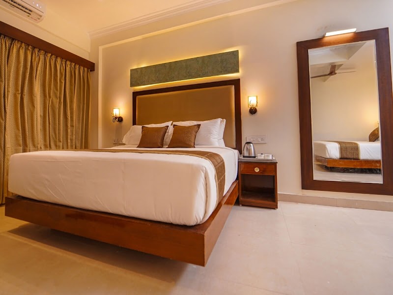 Hotel Comorin Grand - Hotel Comorin Grand, Main Road, Kanniyakumari, Kottaram East, Tamil Nadu 629702, India
