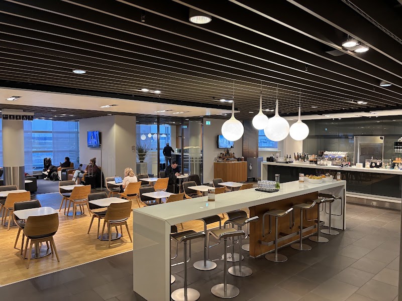 Lufthansa Business Lounge A26 (Schengen)