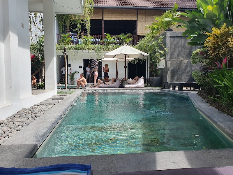 The Farm Hostel - The Farm Hostel Jl. Pantai Batu Bolong No.29, Canggu, Kec. Kuta Utara, Kabupaten Badung, Bali 80361, Indonesia