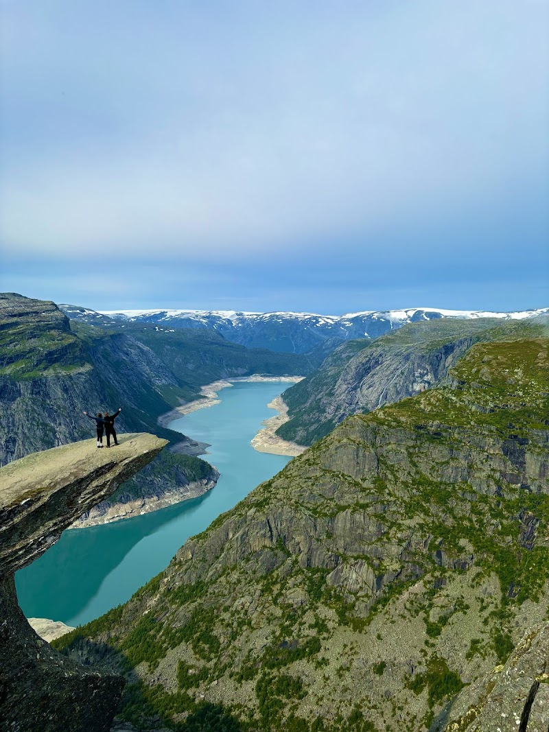 Trolltunga Basement Camp