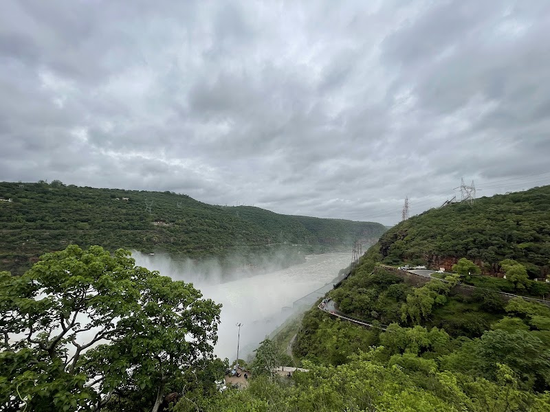Srisailam Reservoir - Srisailam Reservoir Sri Sailam, Nandyal district, Andhra Pradesh, Domalapenta, Srisailam Project, Telangana 518101, India