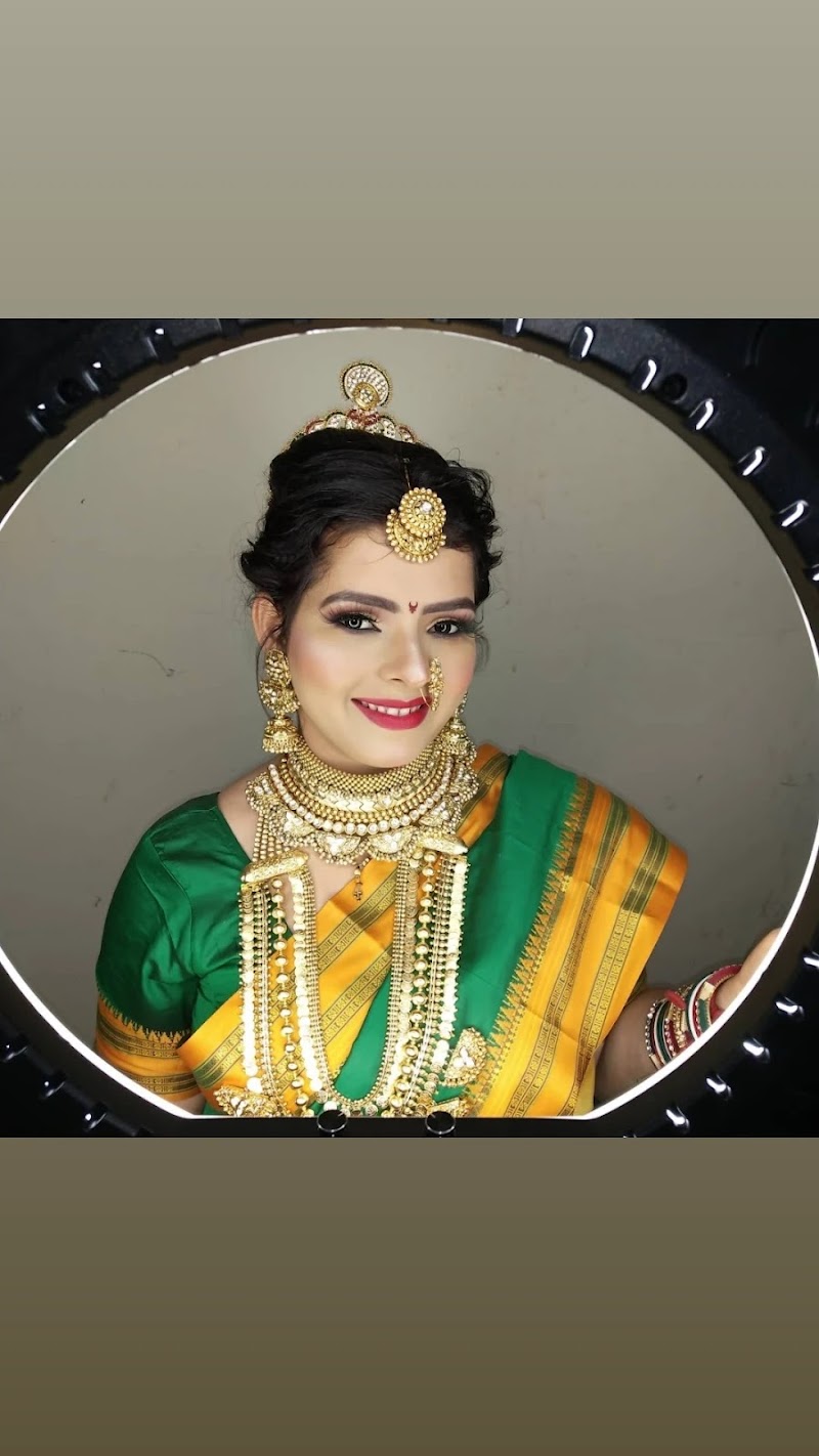 Komal jani makeover - proffesional makeup artist - Komal jani makeover - proffesional makeup artist, Om Shanti chowk, Indralok Phase 3, Bhayandar East, Mumbai, Mira Bhayandar, Maharashtra 401105, India