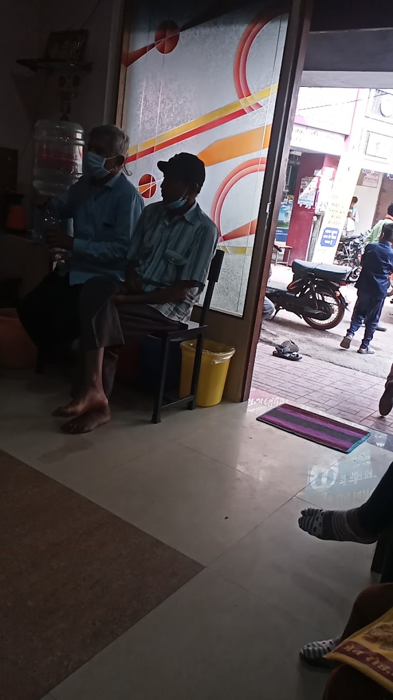 Dr Prabhat Pandey General MD - Dr Prabhat Pandey General MD, saubhagya complex infront bus stand, 57QJ+4PJ, Durg, Chhattisgarh 491001, India