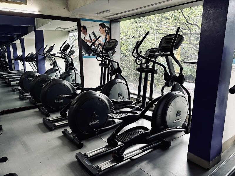 Reshape Fitness | Gym in Pune Deccan - Reshape Fitness | Gym in Pune Deccan, Deccan Avenue, Jangali Maharaj Rd, Above Bata Showroom, Pulachi Wadi, Deccan Gymkhana, Pune, Maharashtra 411004, India